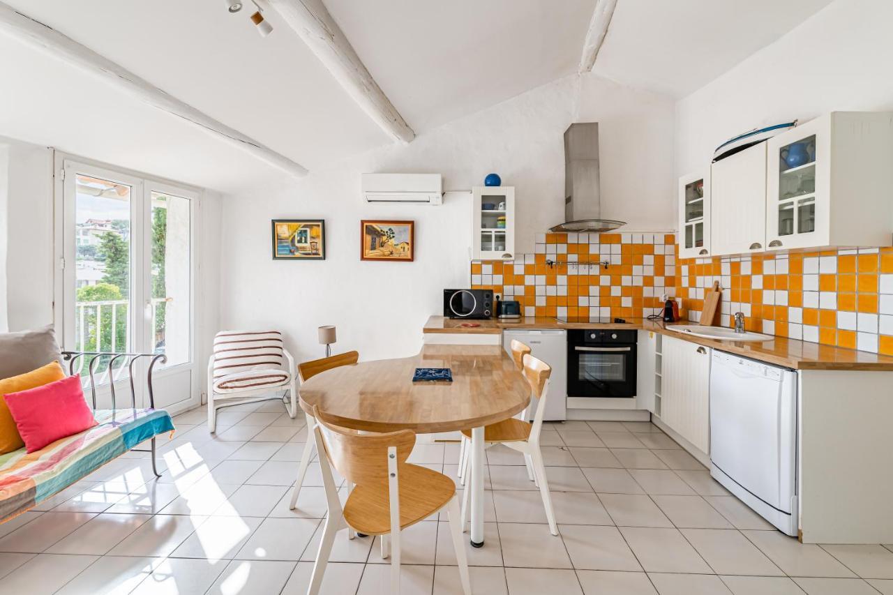 Le Clocher Par Dodo-a-cassis Appartement